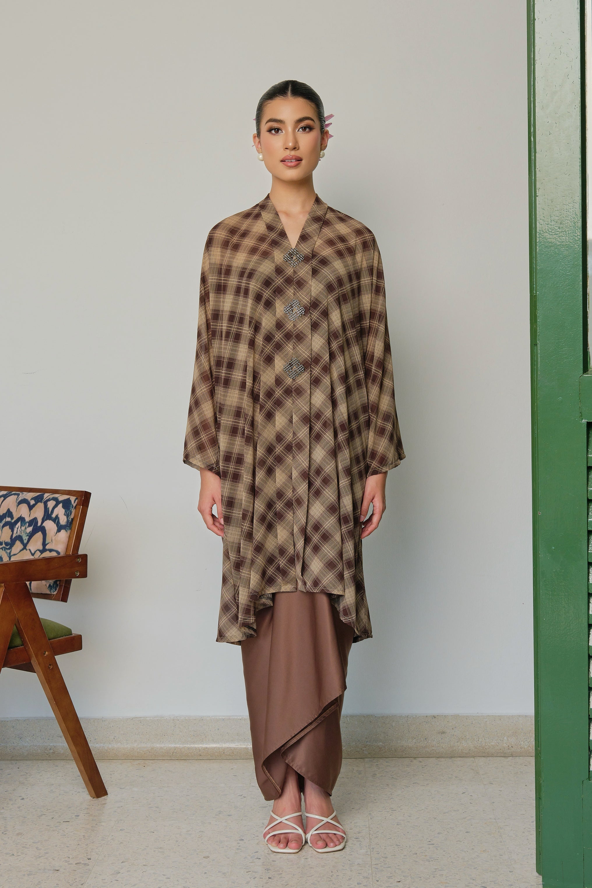 KALA WULAN - DERBY BROWN