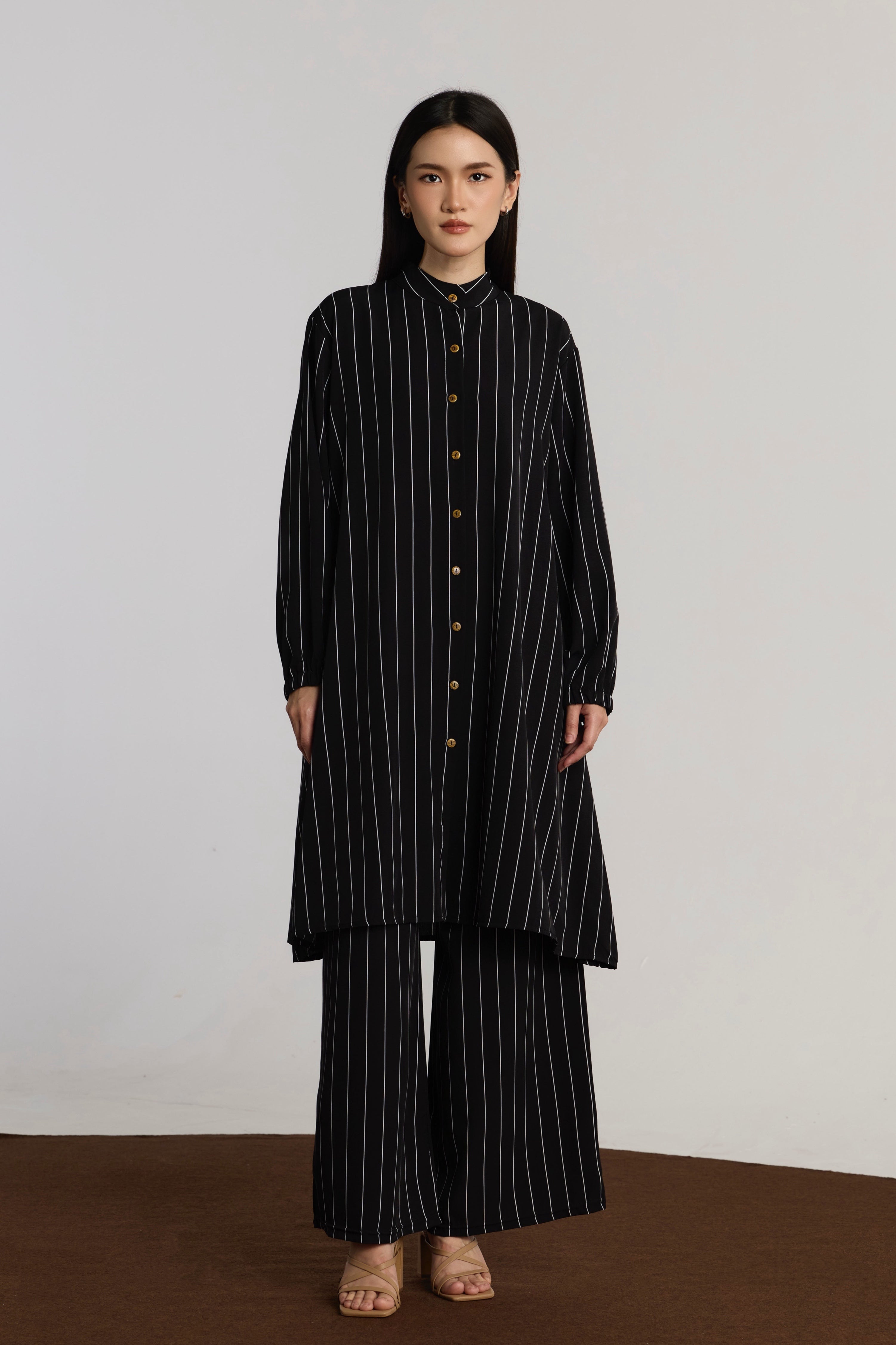 ELLIS BLOUSE - BLACK