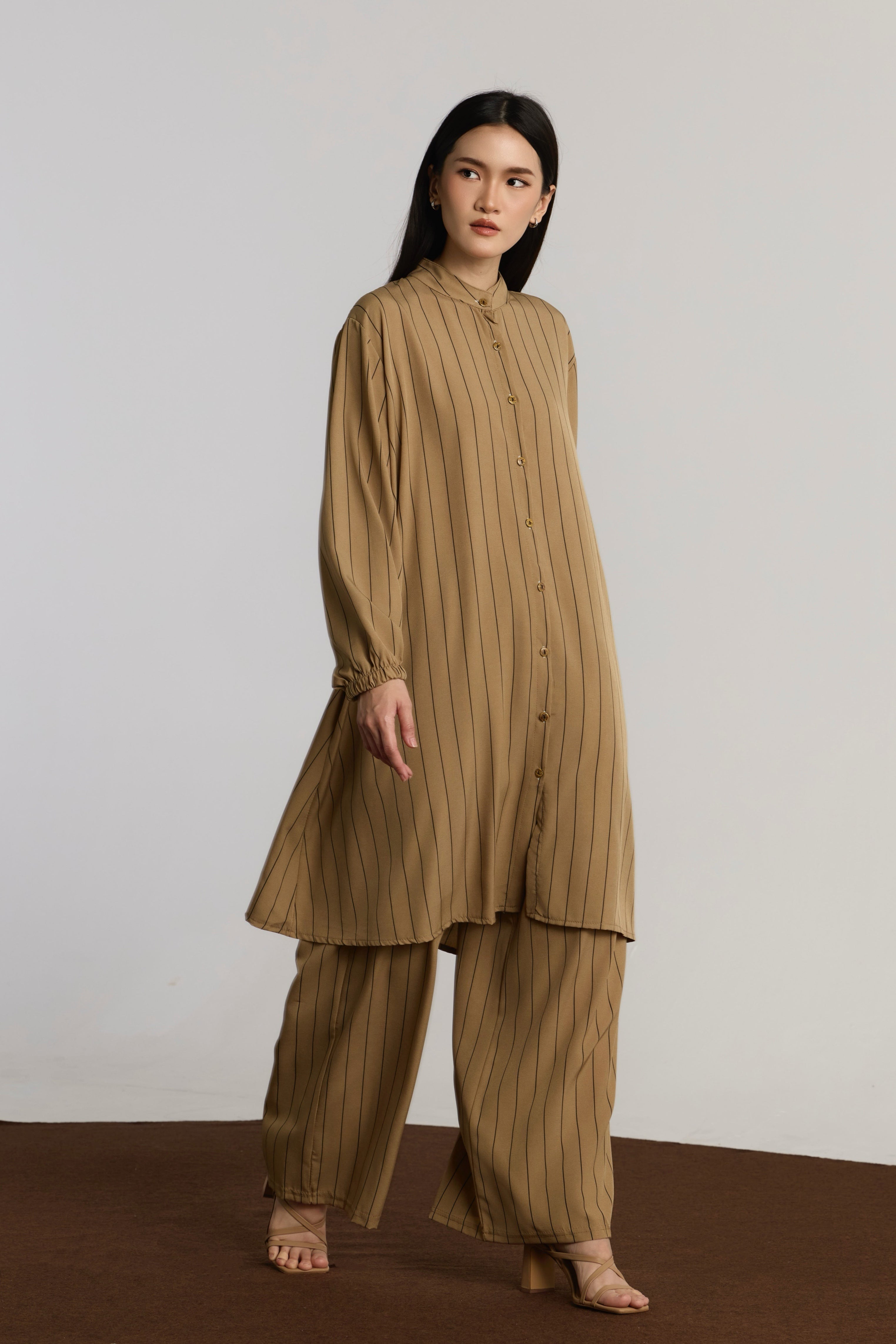 ELLIS BLOUSE - NUDE