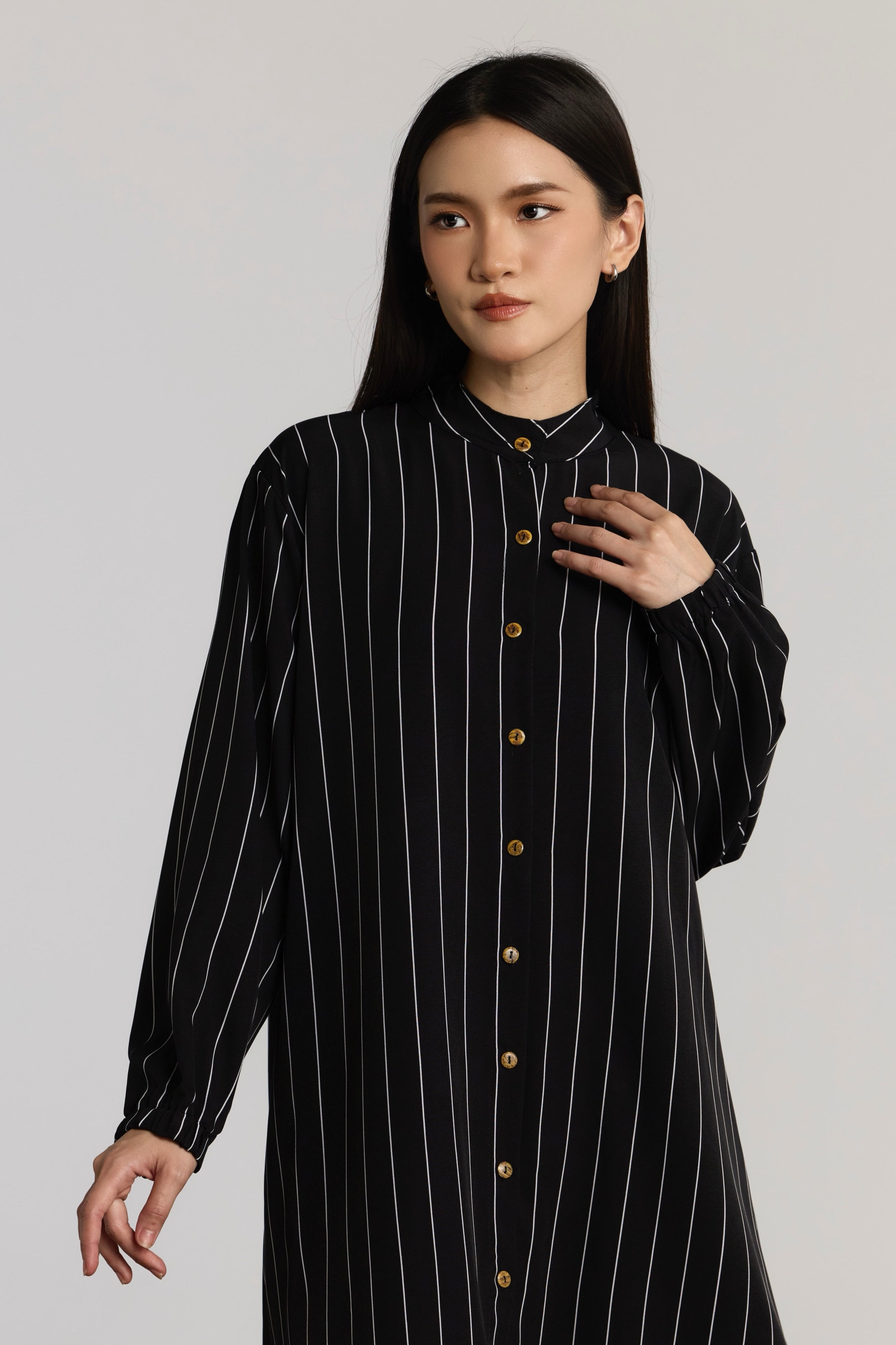 ELLIS BLOUSE - BLACK