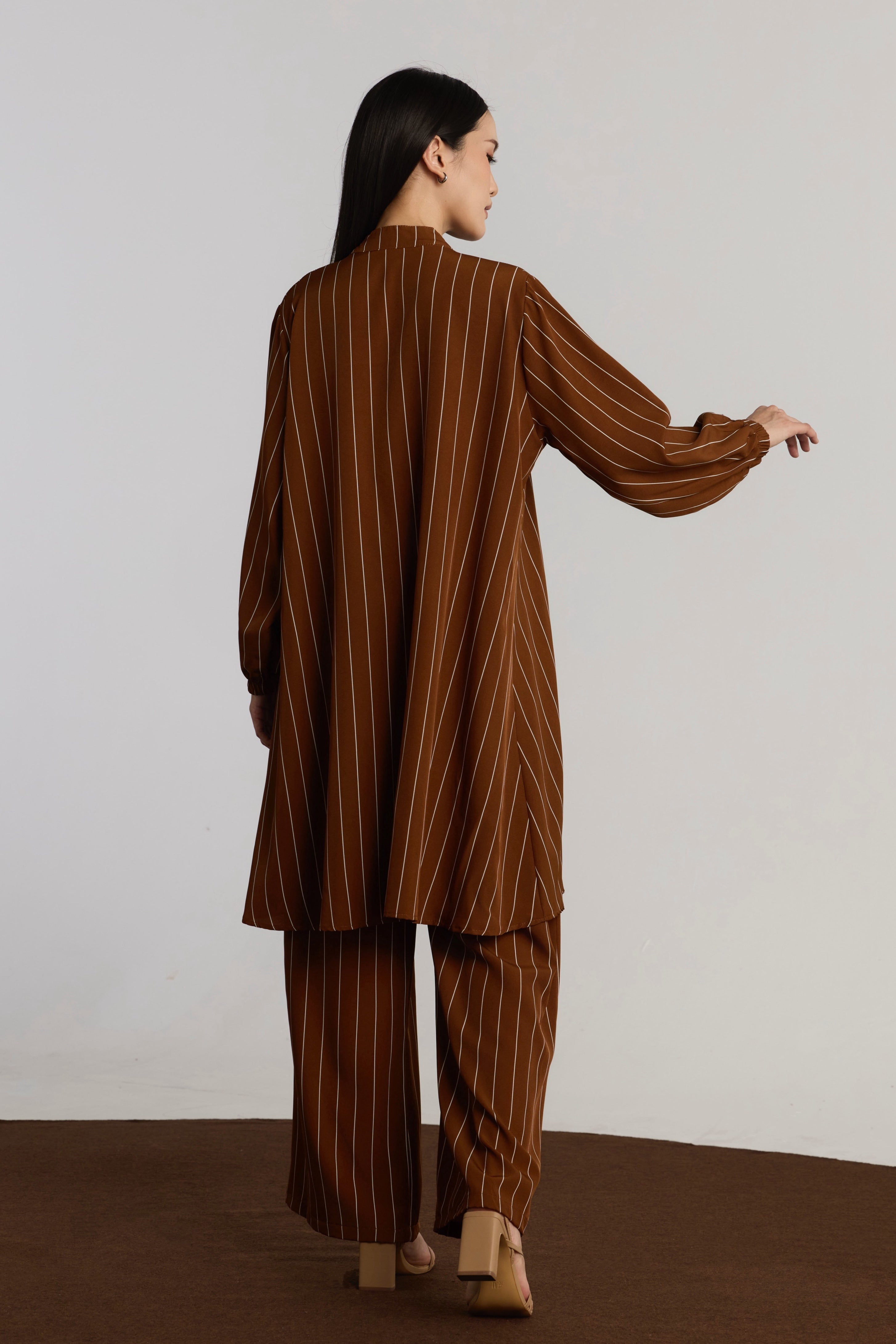 ELLIS BLOUSE - BROWN