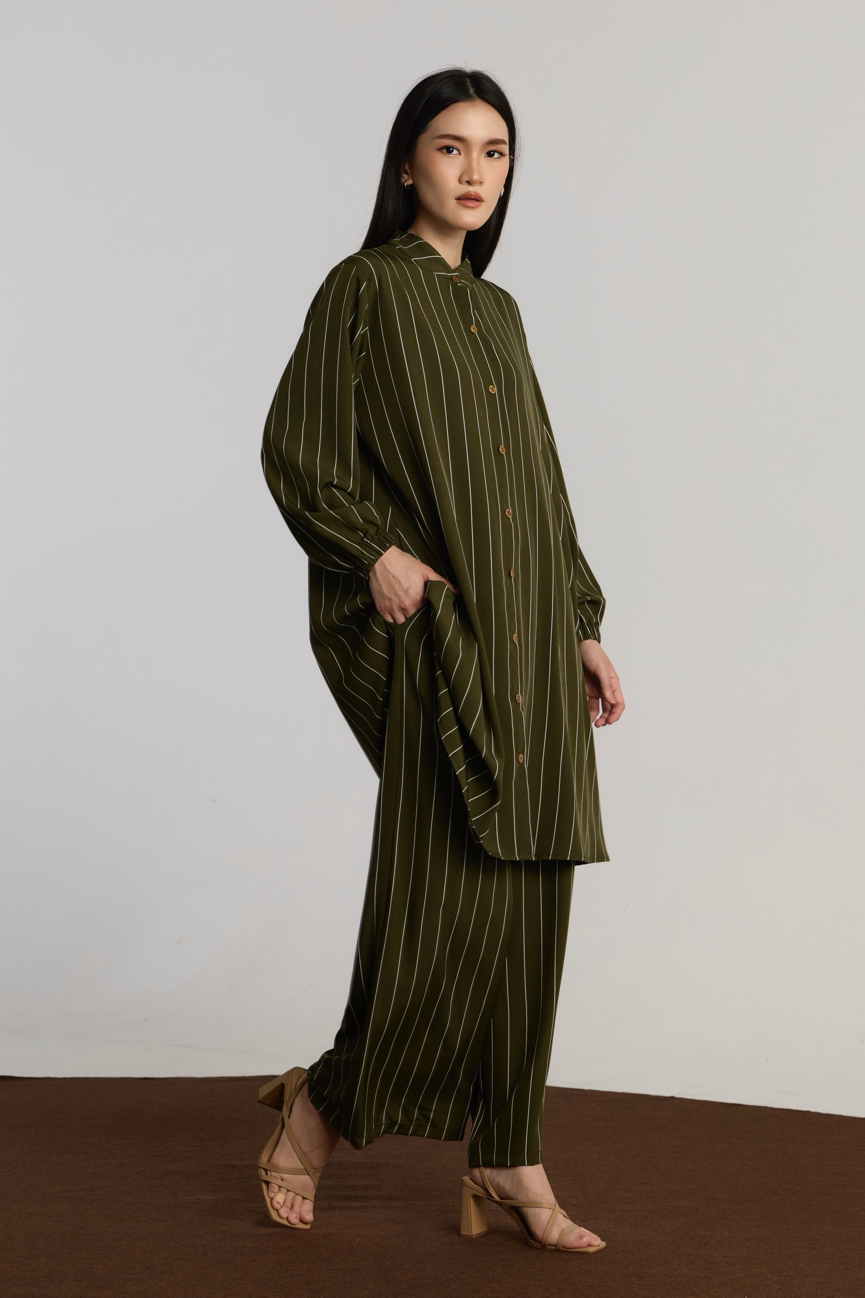 ELLIS BLOUSE - GREEN