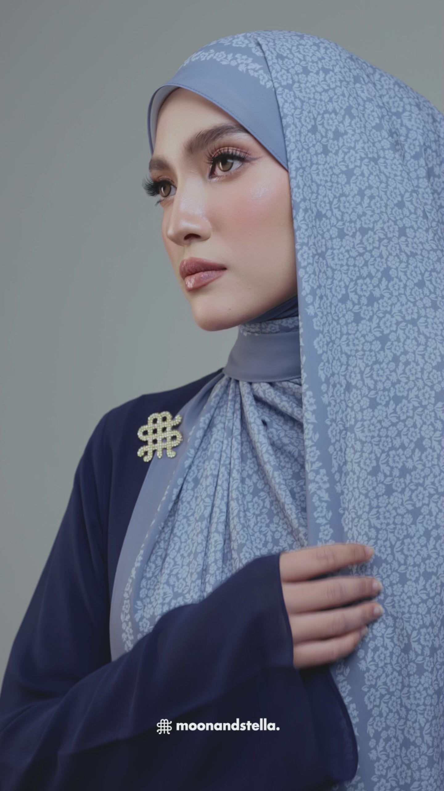 BAE CHIC SHAWL - BLUE HAZE