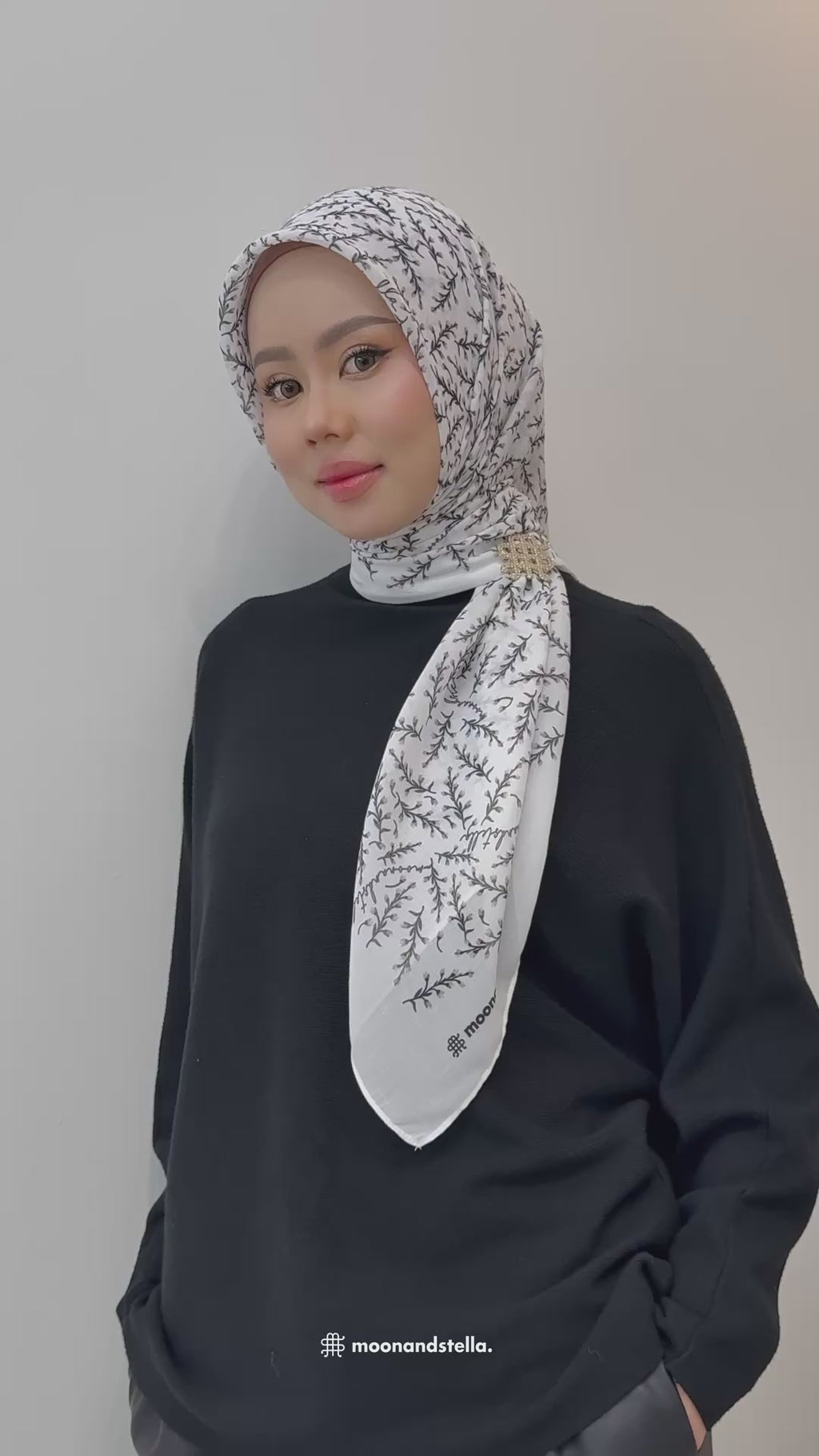 FLORA MAISON ELENOR - WHITE GRAY