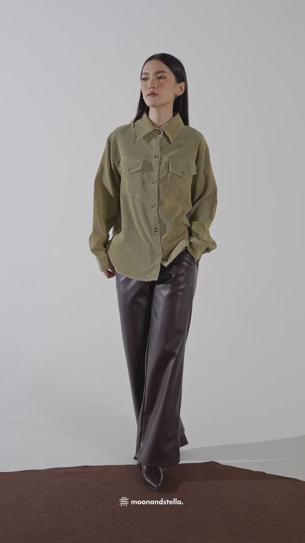 KENDRA CASUAL TOP - OLIVE GREEN