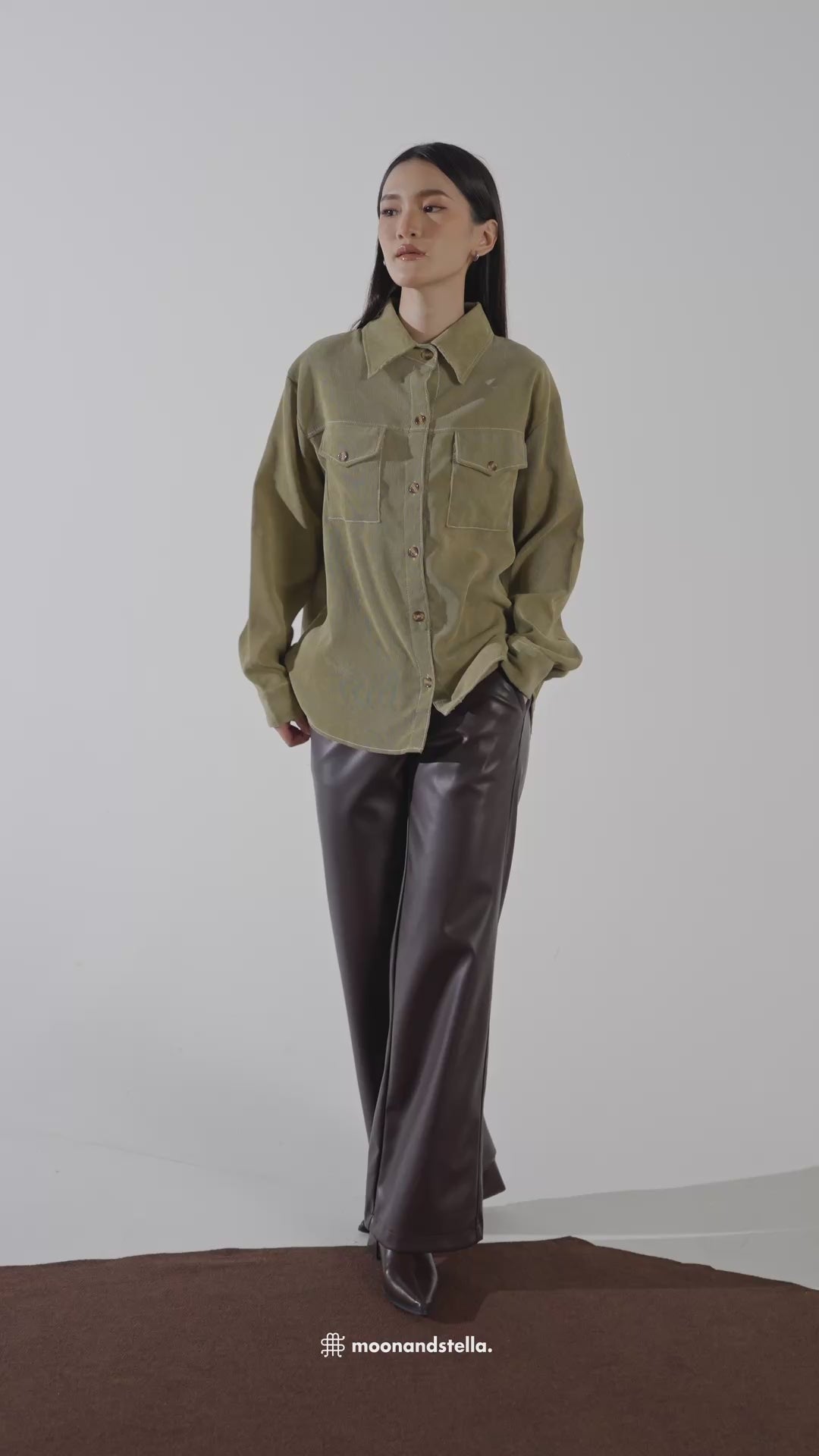 KENDRA CASUAL TOP - OLIVE GREEN