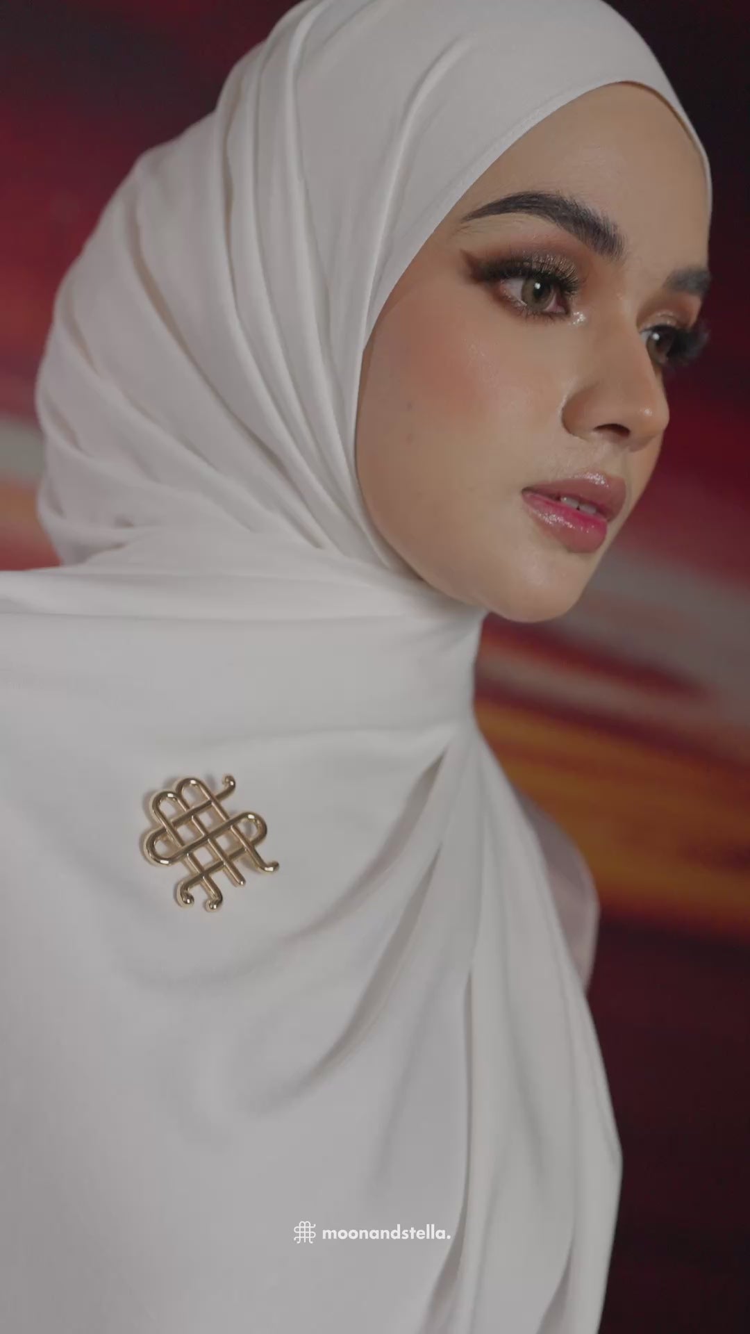 SAMIRA - WHITE MILK