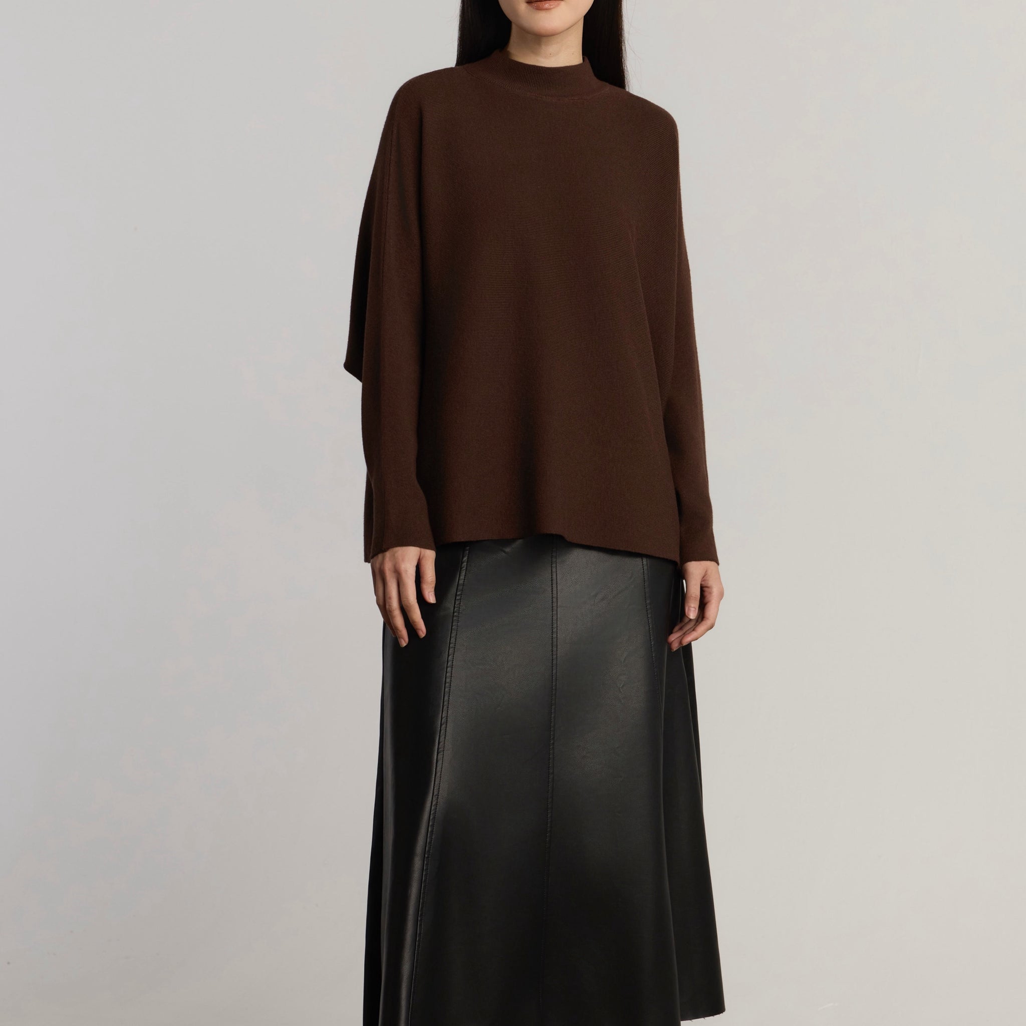 LUNA CASUAL TOP - BROWN