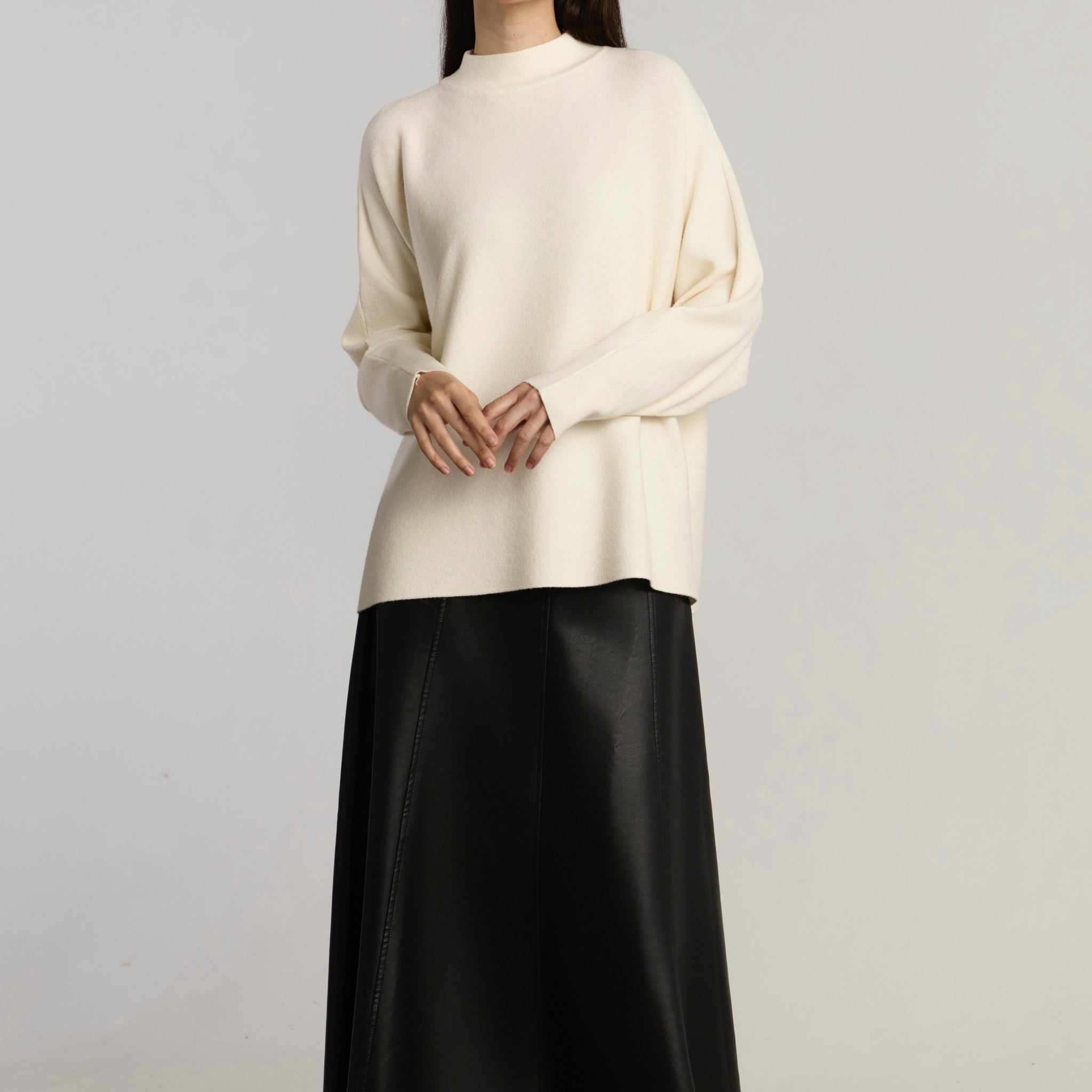 LUNA CASUAL TOP - WHITE