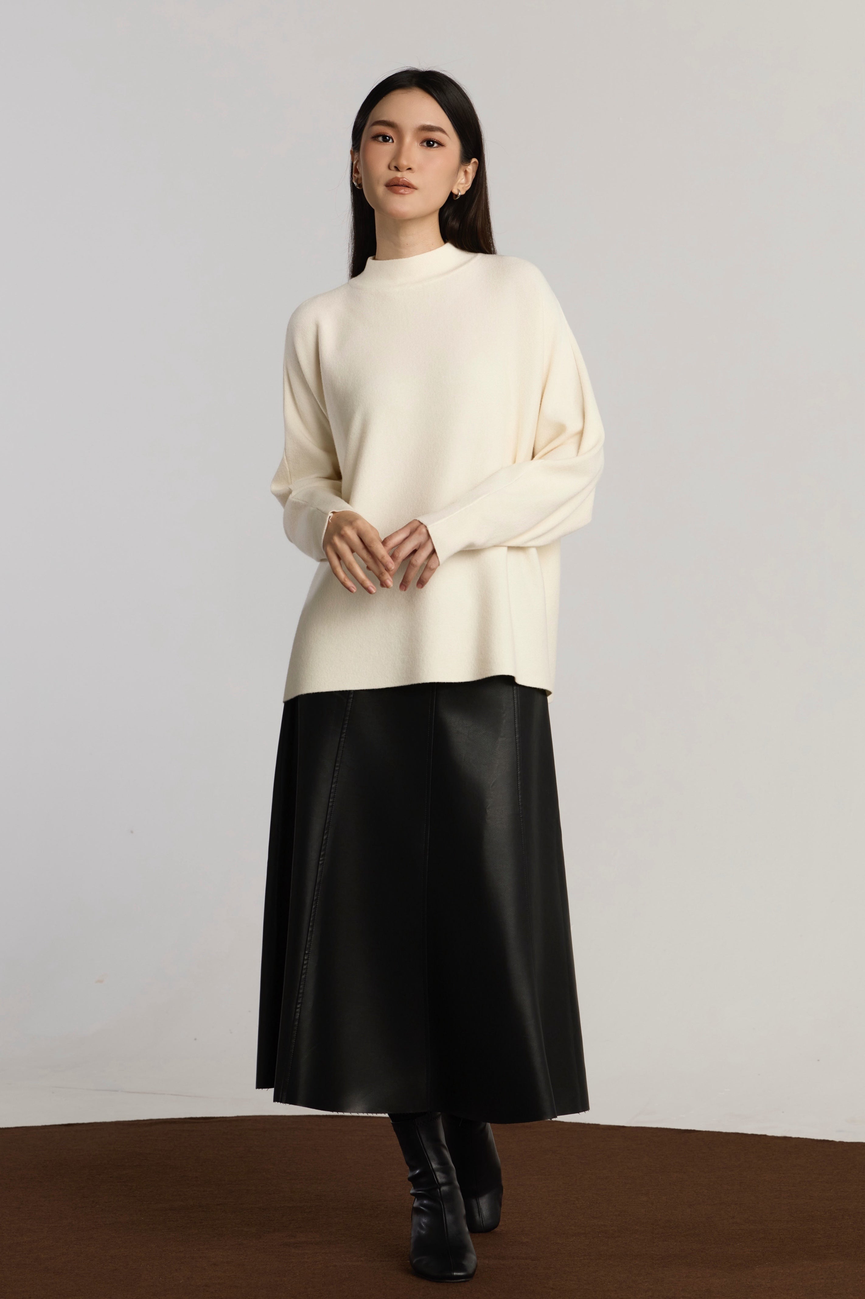 LUNA CASUAL TOP - WHITE