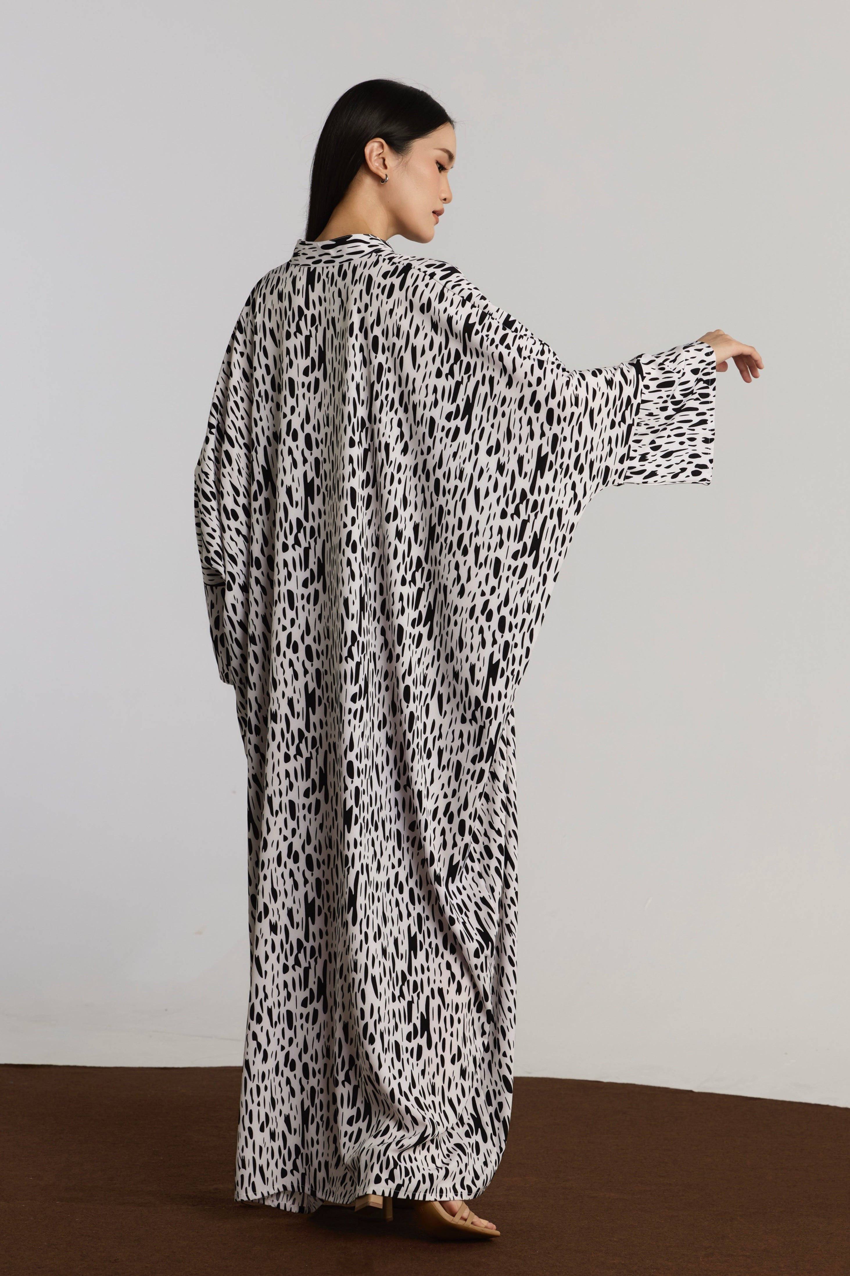 ELLA KAFTAN - BLACK